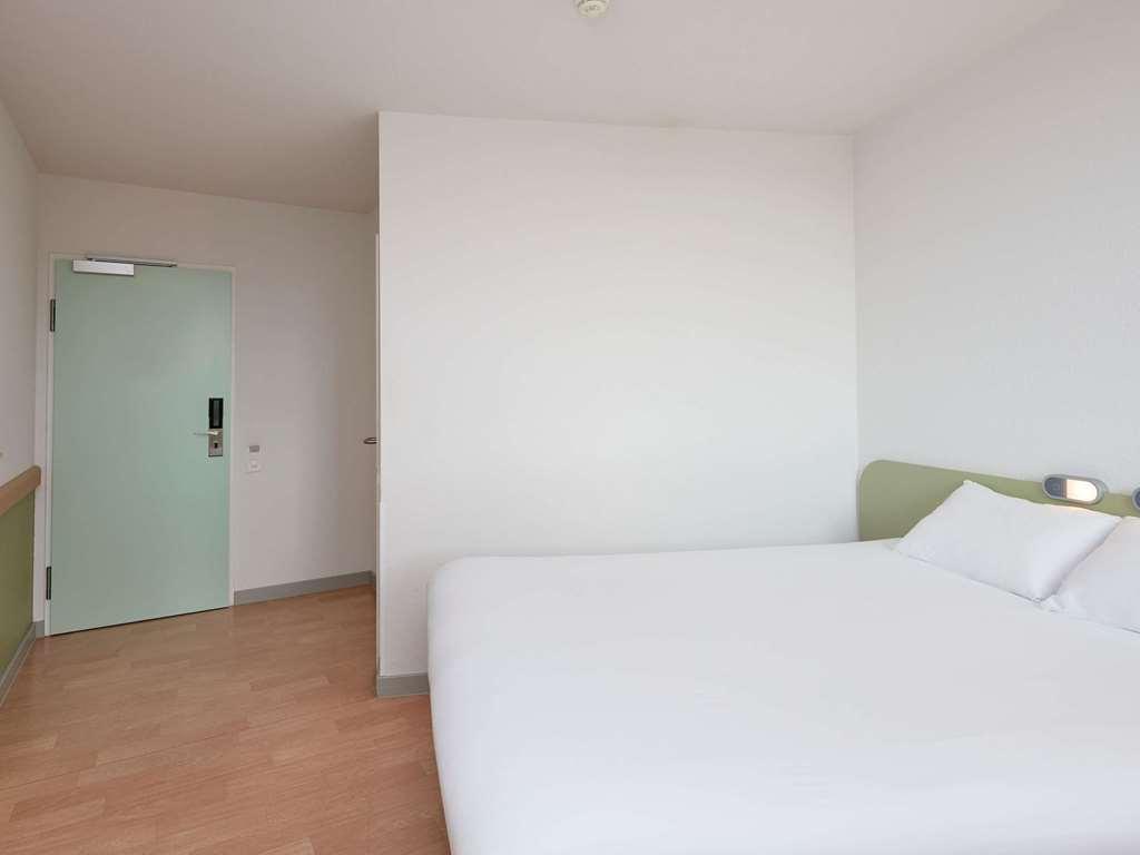 ibis budget Bern Expo Zimmer foto